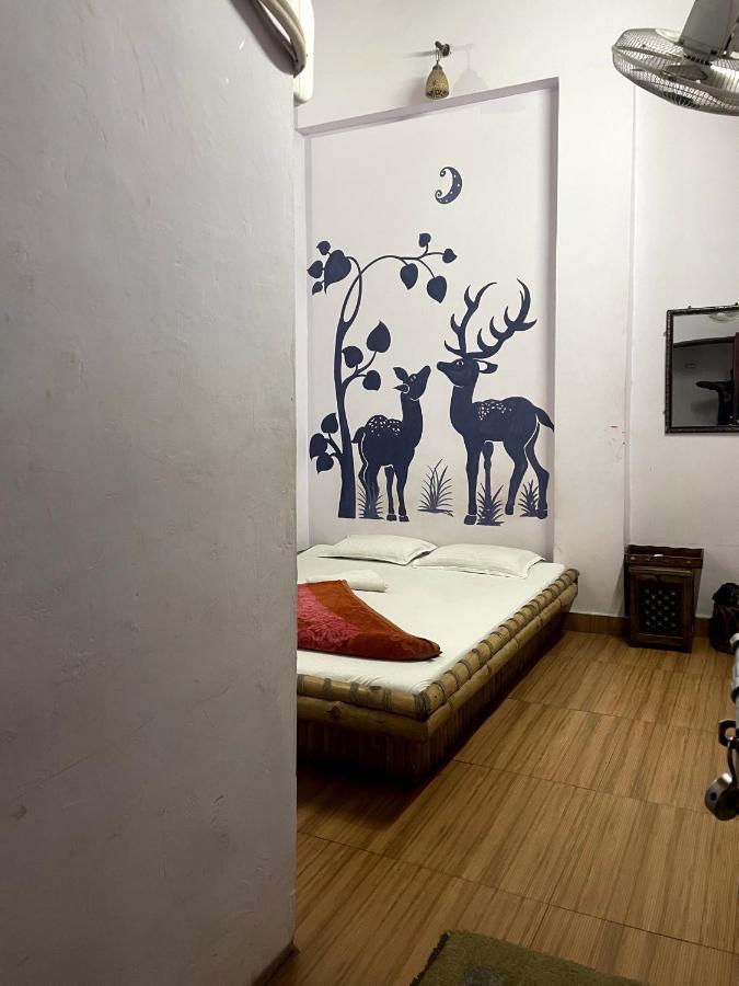 Shri Guest House Varanasi Eksteriør billede