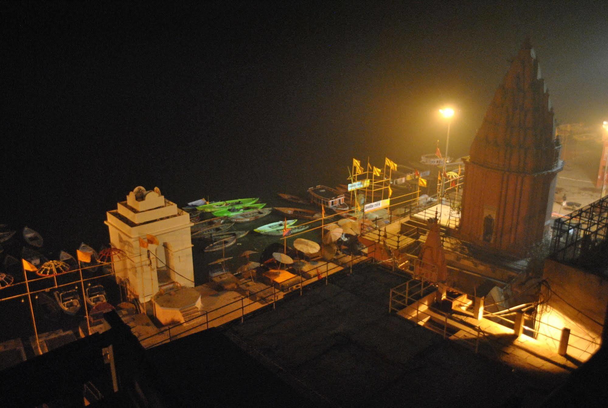 Shri Guest House Varanasi Eksteriør billede