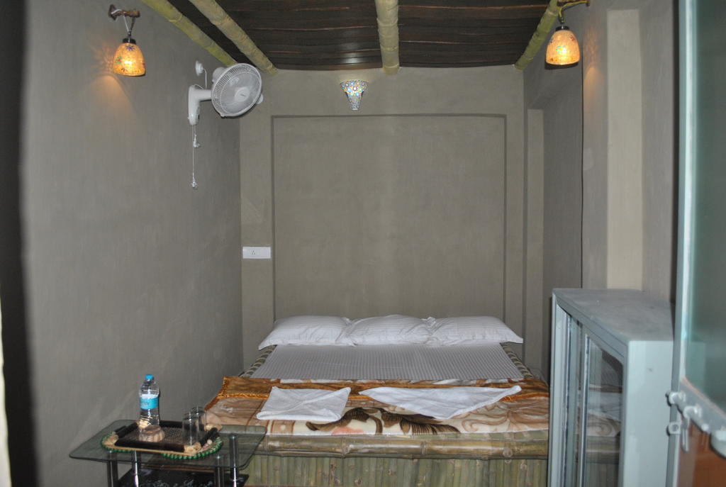 Shri Guest House Varanasi Eksteriør billede